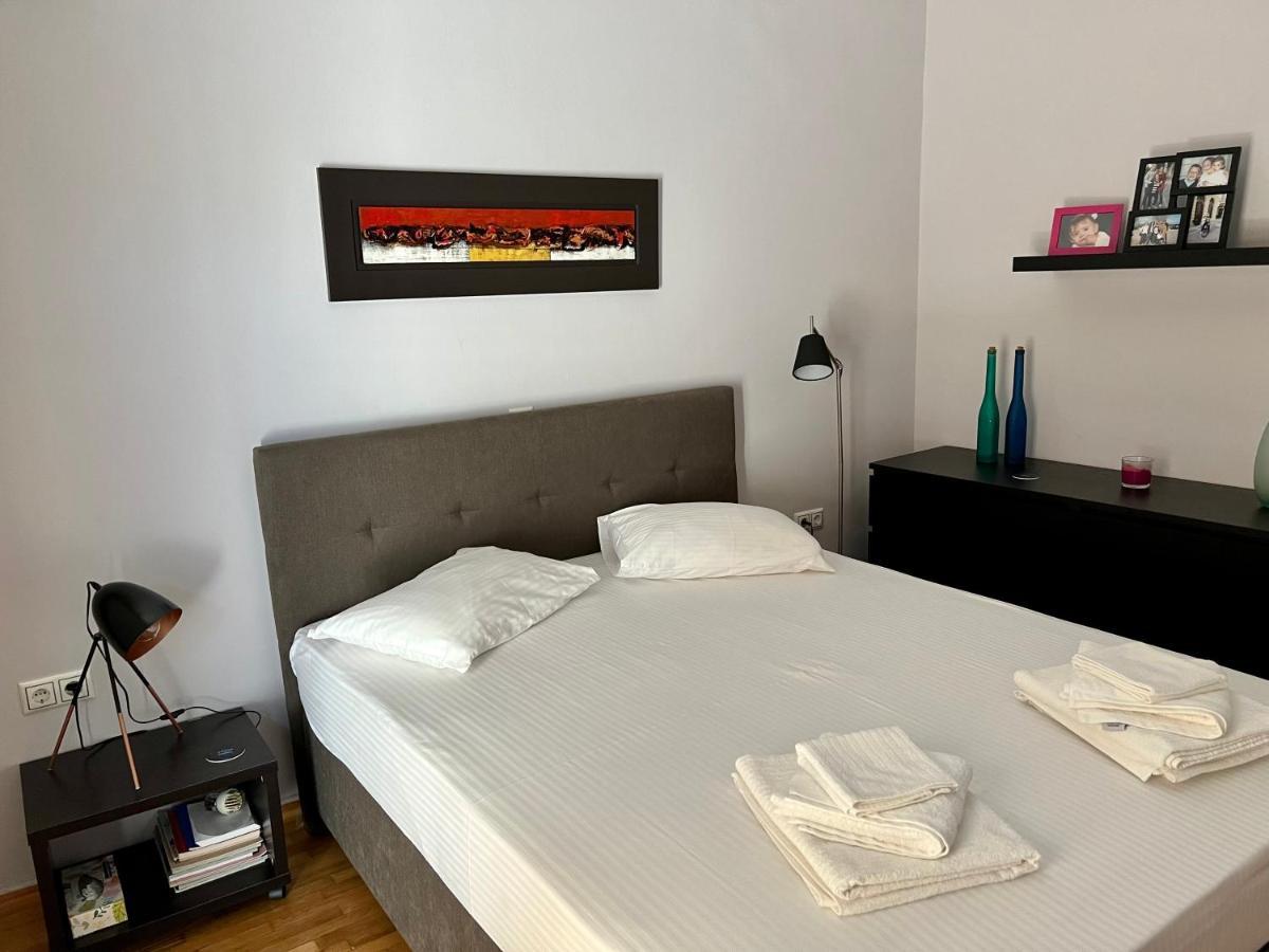 Central Kalamata Cozy Apartment Екстериор снимка