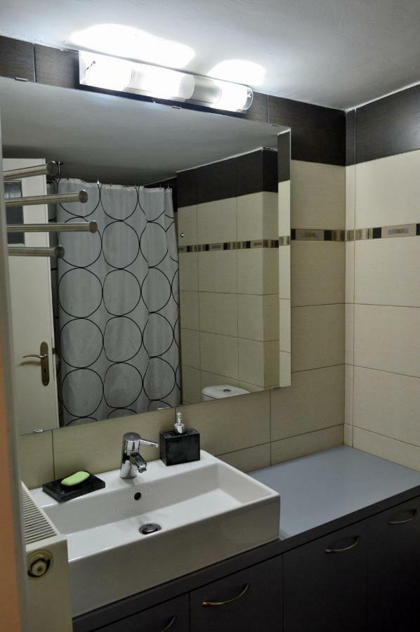 Central Kalamata Cozy Apartment Екстериор снимка